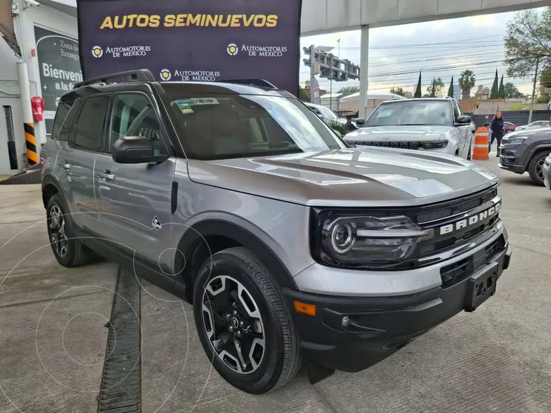 Foto Ford Bronco Sport Outer Banks usado (2022) color Plata Polar precio $480,000