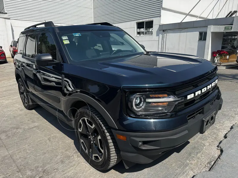Foto Ford Bronco Sport Outer Banks usado (2021) color Azul financiado en mensualidades(enganche $91,000)