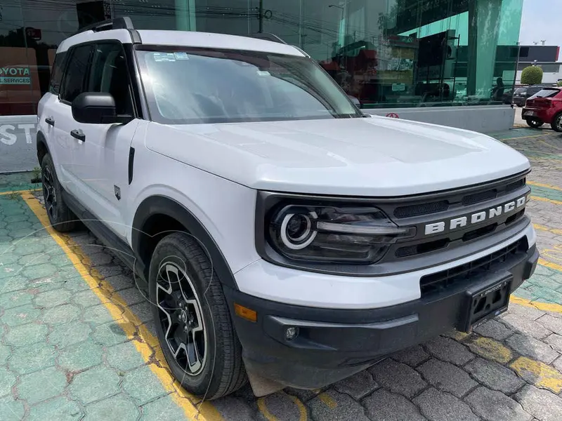 Foto Ford Bronco Sport Big Bend usado (2023) color Blanco financiado en mensualidades(enganche $142,438 mensualidades desde $12,027)