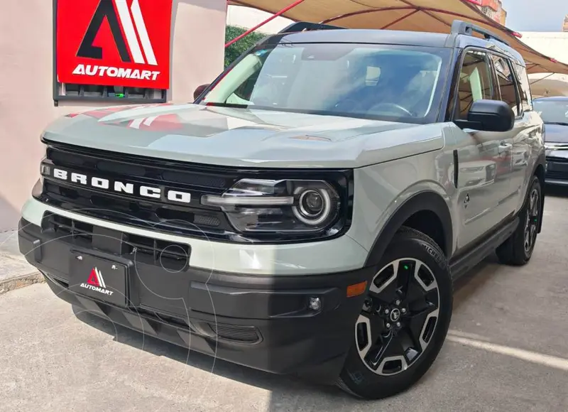 Foto Ford Bronco Sport Outer Banks usado (2023) color Azul Glaciar precio $549,000
