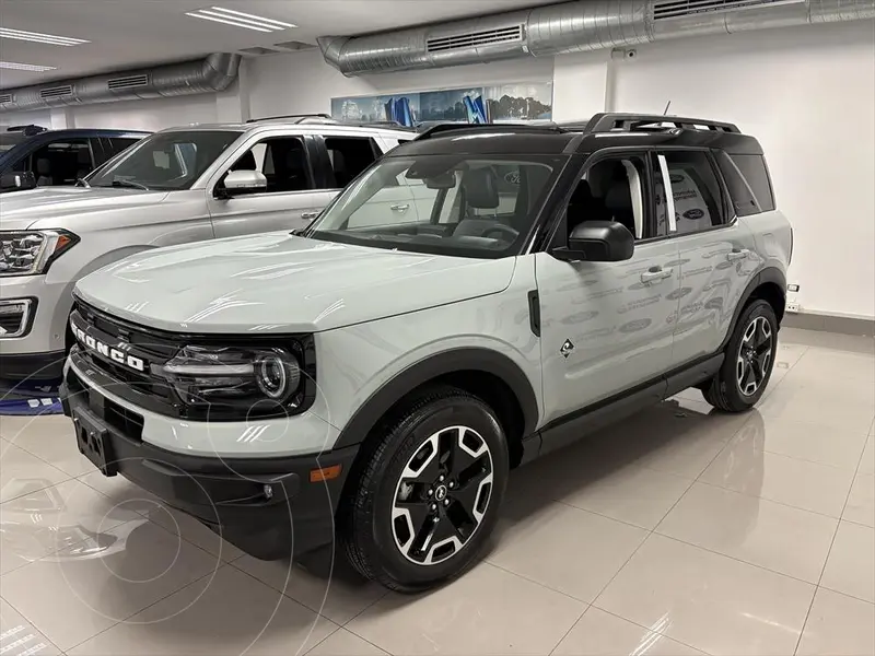 Foto Ford Bronco Sport Outer Banks usado (2024) color Gris Artico precio $635,000