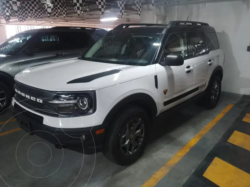 Foto Ford Bronco Sport Badlands usado (2024) color Blanco precio $729,000