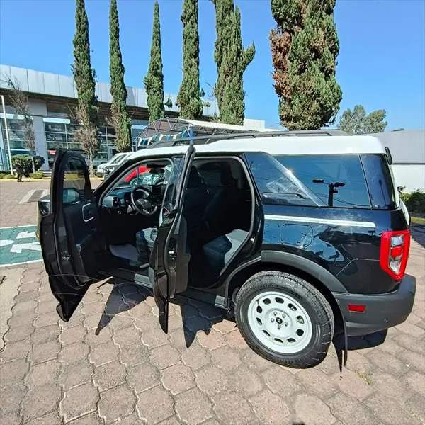 Foto Ford Bronco Sport HERITAGE usado (2023) color Negro precio $545,000