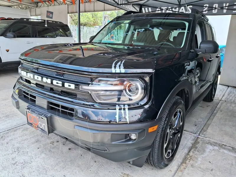 Foto Ford Bronco Outer Banks 4 Puertas usado (2022) color Negro precio $555,000