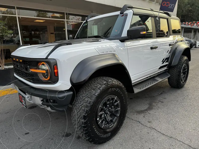 Foto Ford Bronco Badlands 4 Puertas usado (2023) color Blanco financiado en mensualidades(enganche $504,125 mensualidades desde $38,550)