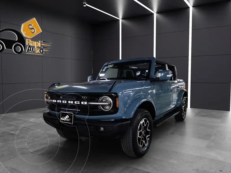 Foto Ford Bronco Outer Banks 4 Puertas usado (2022) color Azul financiado en mensualidades(enganche $205,520 mensualidades desde $25,590)
