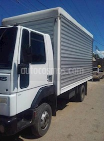 Ford Cargo 815 furgon usado (2010) color Blanco precio u$s7.000