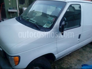 Foto venta Auto usado Ford E-150 V8 (2002) color Blanco precio $58,000