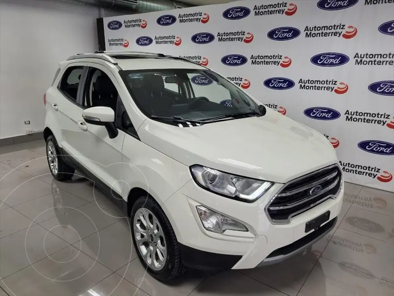 Foto Ford Ecosport Titanium usado (2021) color Blanco precio $315,000