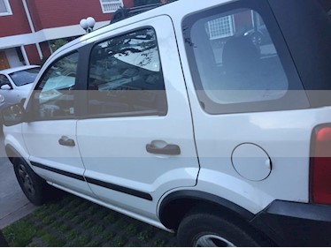 foto Ford Ecosport XLS 1.6L usado (2005) color Blanco precio $4.000.000
