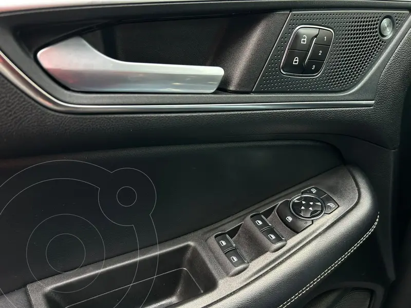 ford edge-st