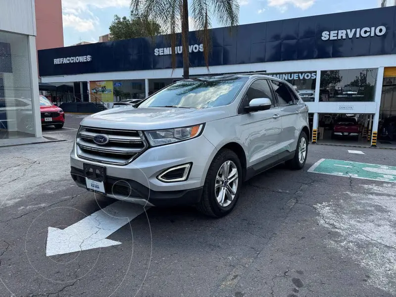 Foto Ford Edge SEL Plus usado (2015) color Plata precio $269,500