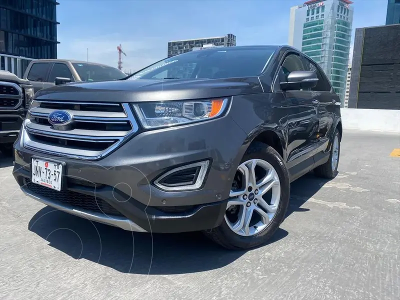 Foto Ford Edge Titanium usado (2017) color Gris Oscuro precio $350,000