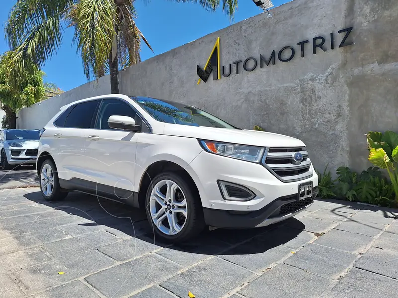 Foto Ford Edge Titanium usado (2018) color Blanco precio $379,000