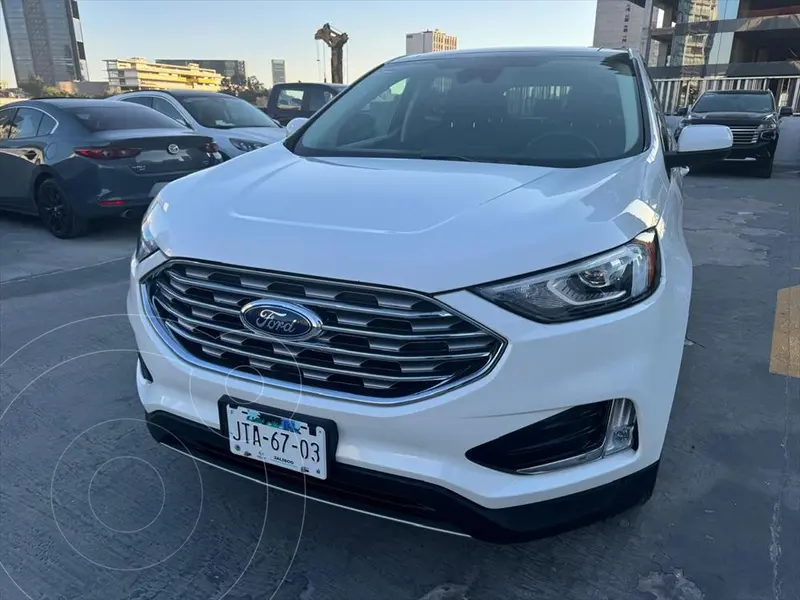 Foto Ford Edge SEL Plus usado (2021) color Blanco precio $429,000