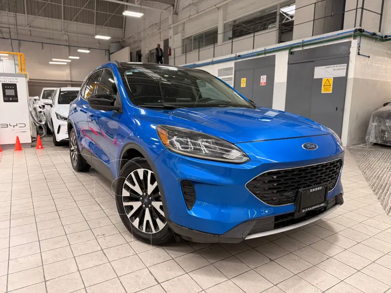 Foto Ford Escape Hibrida SE Sport Hybrid usado (2020) color Azul precio $299,900