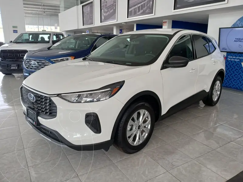 Foto Ford Escape Hibrida Active usado (2023) color Blanco financiado en mensualidades(enganche $169,768 mensualidades desde $12,982)