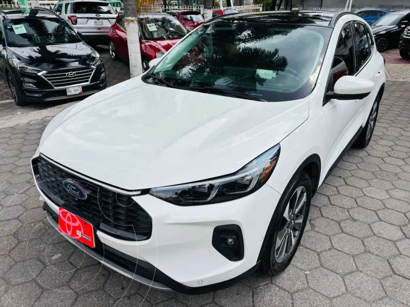 Foto Ford Escape Hibrida Platinum usado (2024) color Blanco precio $548,000