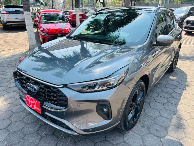 Foto Ford Escape Hibrida ST Line Select usado (2024) color Gris financiado en mensualidades(enganche $163,131 mensualidades desde $14,490)