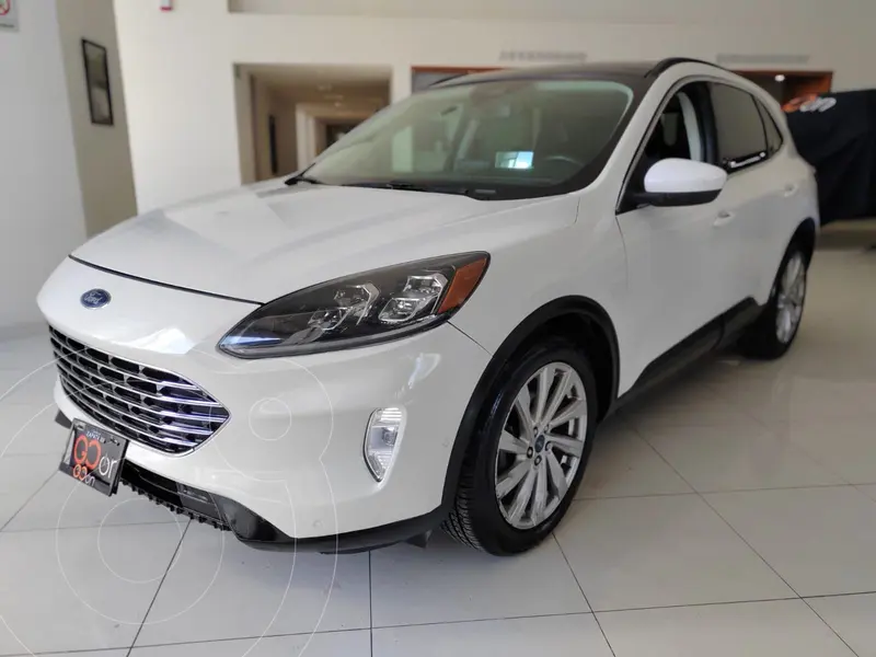 Foto Ford Escape Hibrida Titanium usado (2021) color Blanco precio $445,000