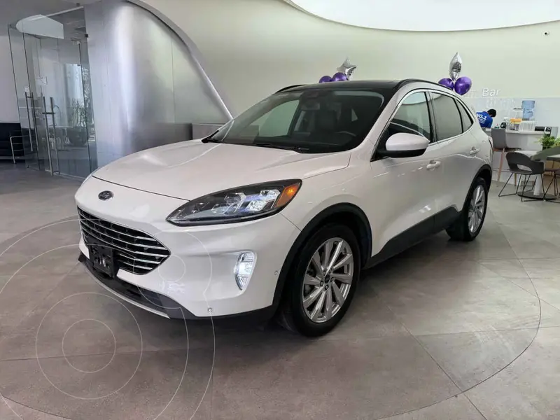 Foto Ford Escape Hibrida Titanium usado (2021) color Blanco precio $505,000
