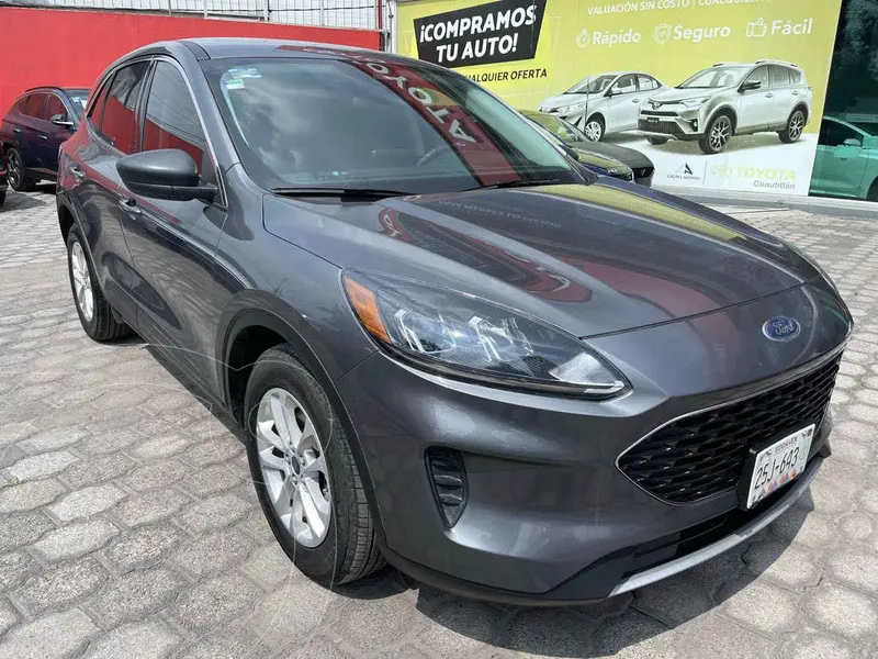 Foto Ford Escape Hibrida SE usado (2022) color Gris financiado en mensualidades(enganche $118,250 mensualidades desde $9,985)