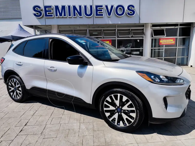 Ford Escape Híbrida SE Sport Hybrid financiado en mensualidades enganche $104,799 mensualidades desde $10,114