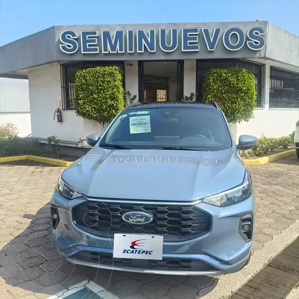 Foto Ford Escape Hibrida ST Line usado (2023) color Azul precio $480,000