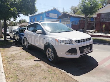 foto Ford Escape 2.0L SE EcoBoost 4x4 usado (2014) color Blanco precio $11.000.000