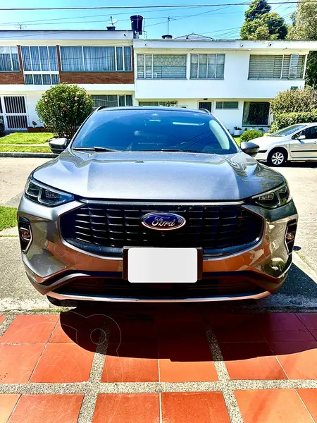 2024 Ford Escape Platinum 4x4