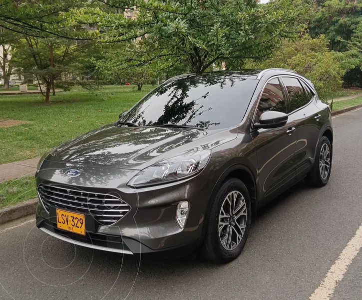 2023 Ford Escape 2.0L Titanium 4x4