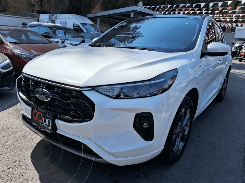 Foto Ford Escape LINE SELECT usado (2024) color FORAZBLANCO METALICO precio $560,000