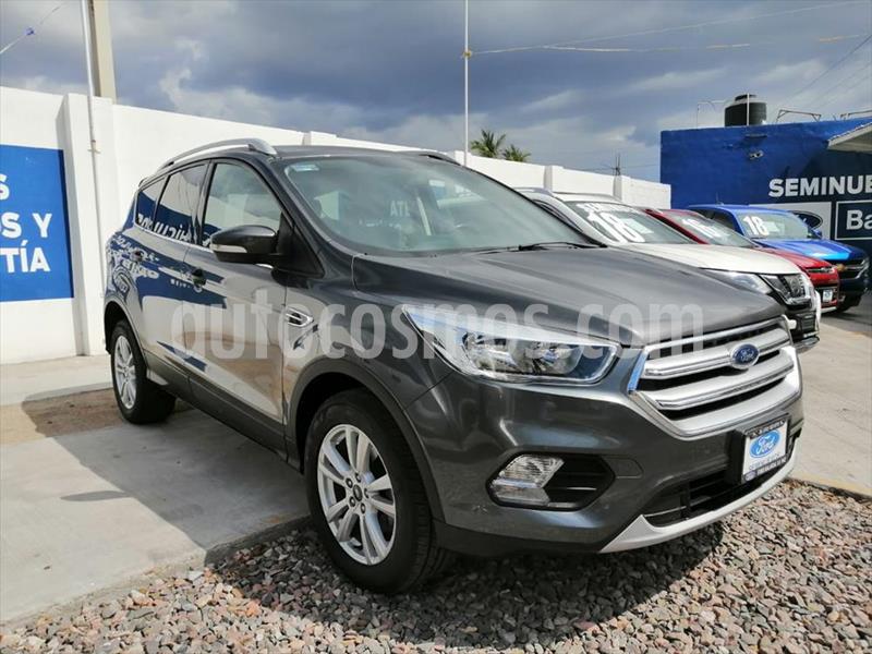 Ford Escape S PLUS 2.5L usado (2018) color Gris Oscuro precio $305,000