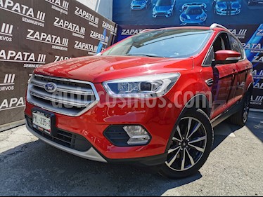 Ford Escape Titanium usado (2019) color Rojo Cerezo precio $410,000