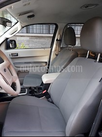 Foto Ford Escape XLS usado (2011) color Negro precio $148,000