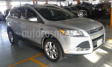 Foto Ford Escape SE Plus usado (2013) color Plata precio $168,900
