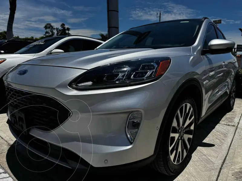 Foto Ford Escape Titanium EcoBoost usado (2020) color Plata precio $348,000