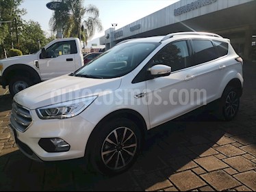 foto Ford Escape TITANIUM ECOBOOST 2.0L usado (2018) color Blanco precio $385,000