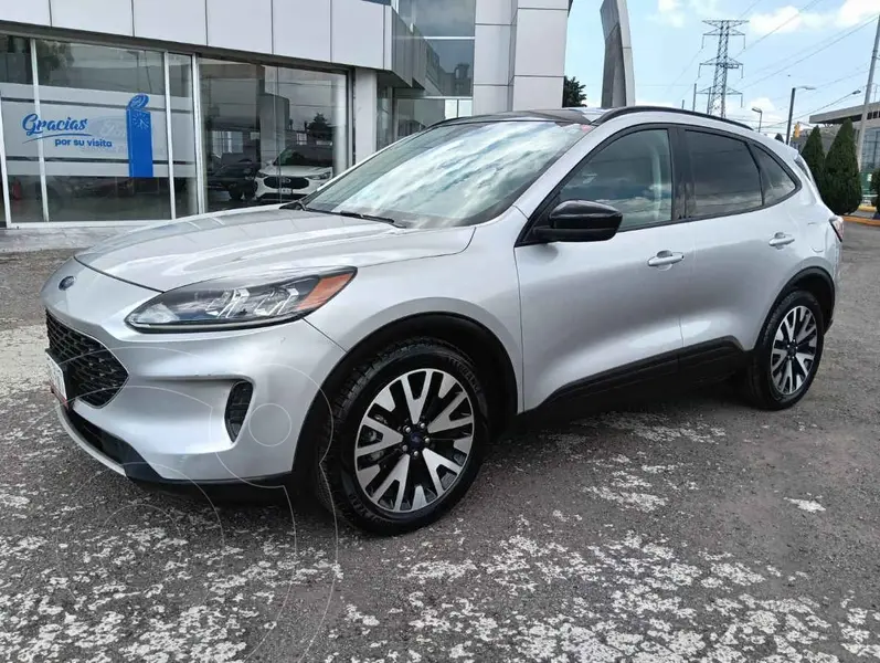 Foto Ford Escape SE usado (2020) color Plata financiado en mensualidades(enganche $80,640 mensualidades desde $8,798)