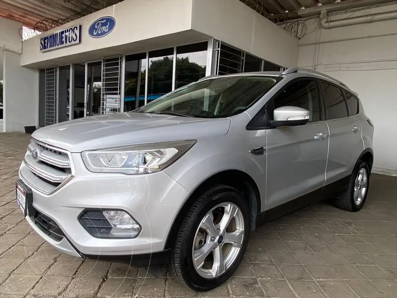 Foto Ford Escape Trend Advance EcoBoost usado (2019) color Plata precio $360,000