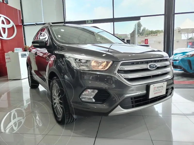 Foto Ford Escape Trend Advance usado (2018) color Gris precio $249,000