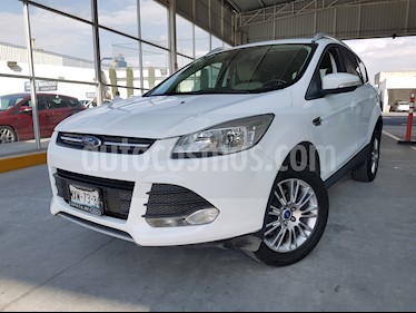 foto Ford Escape Trend Advance usado (2016) color Blanco Oxford precio $260,000