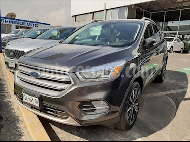 foto Ford Escape Titanium EcoBoost usado (2017) color Gris Oscuro precio $345,000