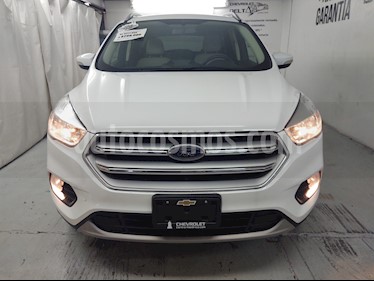 Ford Escape Trend Advance EcoBoost usado (2017) color Blanco Platinado precio $299,000
