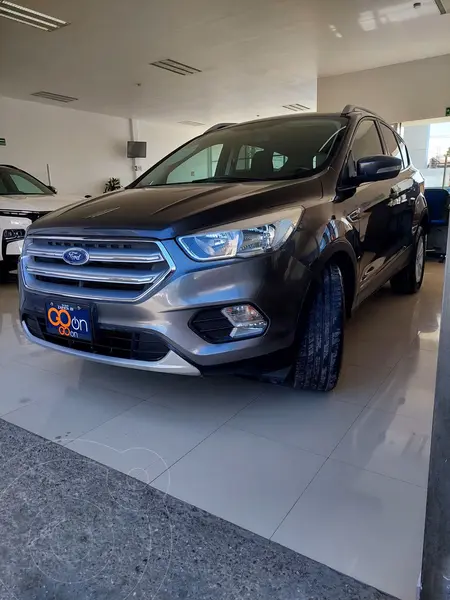 Foto Ford Escape S Plus usado (2018) color Gris precio $330,000