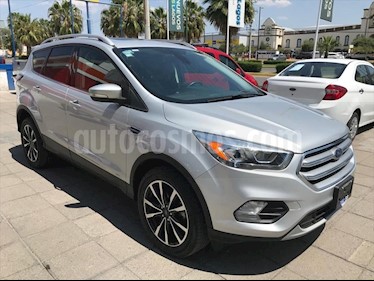 Ford Escape TITANIUM ECOBOOST® usado (2017) color Plata precio $325,000