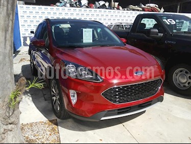 foto Ford Escape Titanium EcoBoost usado (2019) color Rojo precio $620,000