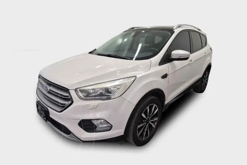 Foto Ford Escape Titanium EcoBoost usado (2019) color Plata precio $283,000
