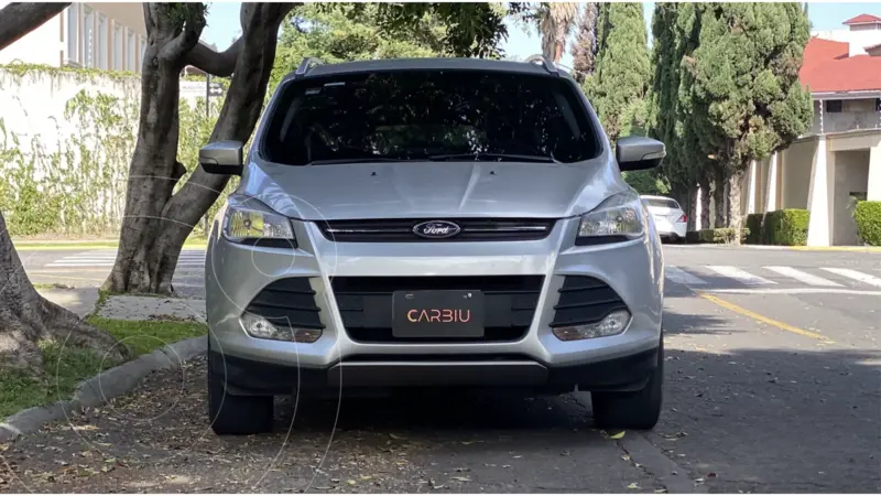 Foto Ford Escape Trend Advance EcoBoost usado (2016) color plateado precio $294,999