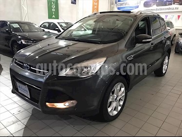 foto Ford Escape Titanium usado (2016) color Gris precio $282,000